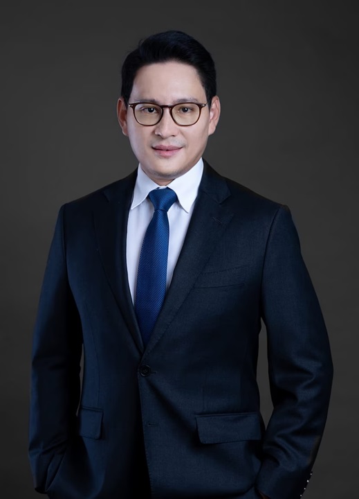 Komson Suntheeraporn